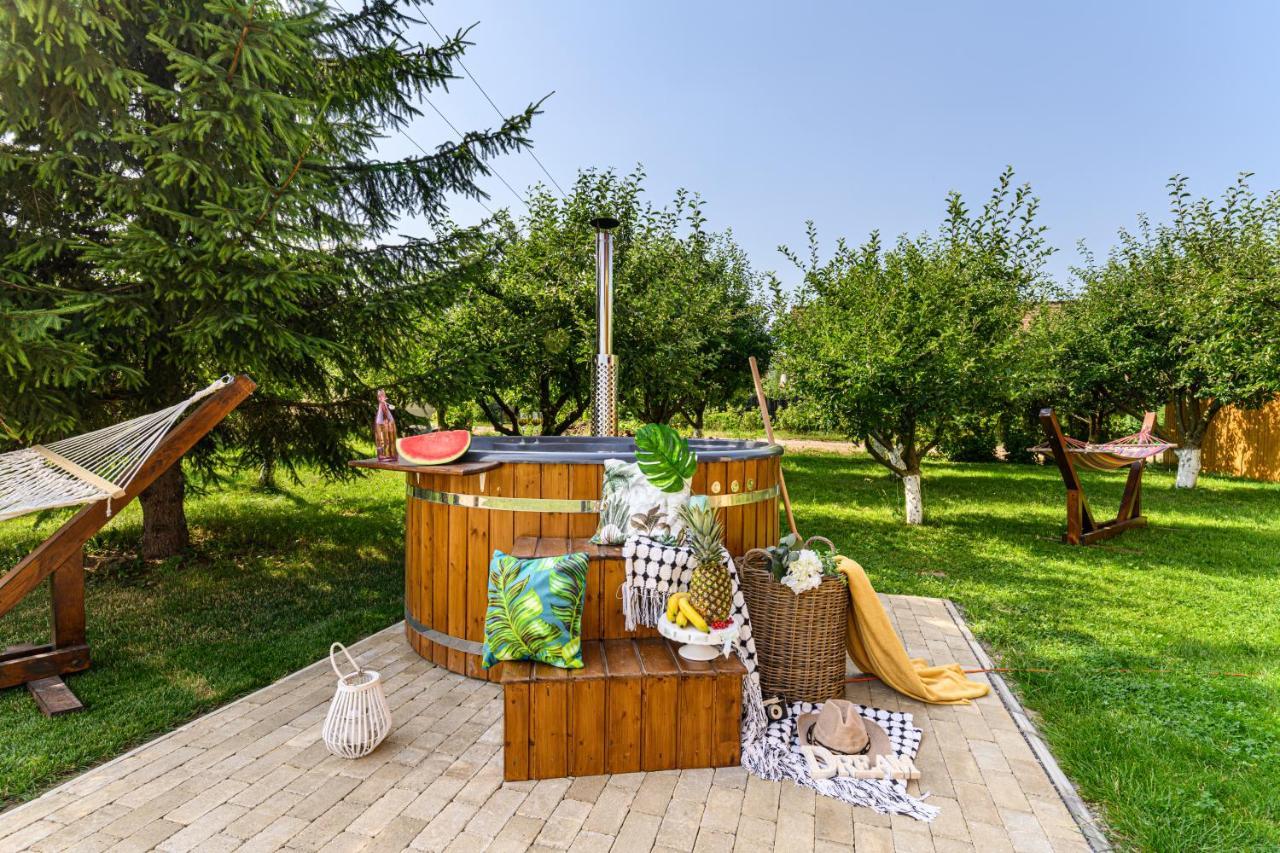 Orchard Villa Braşov Exterior foto